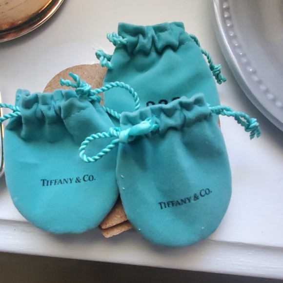 Like new Tiffany & Co cufflinks - Picture 4 of 4